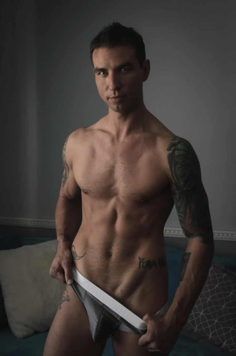 05-vince-ripped-abs-lnyx-eyed