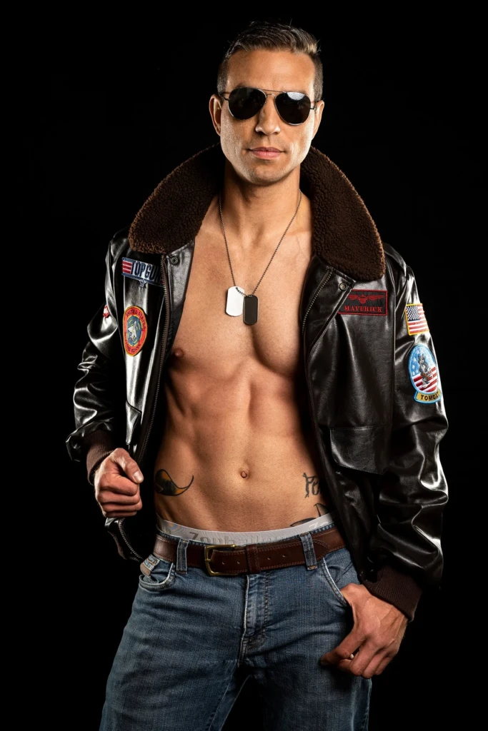 06-vince-biker-attire