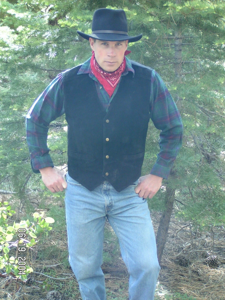 07-timothy-cowboy-tahoe-forest